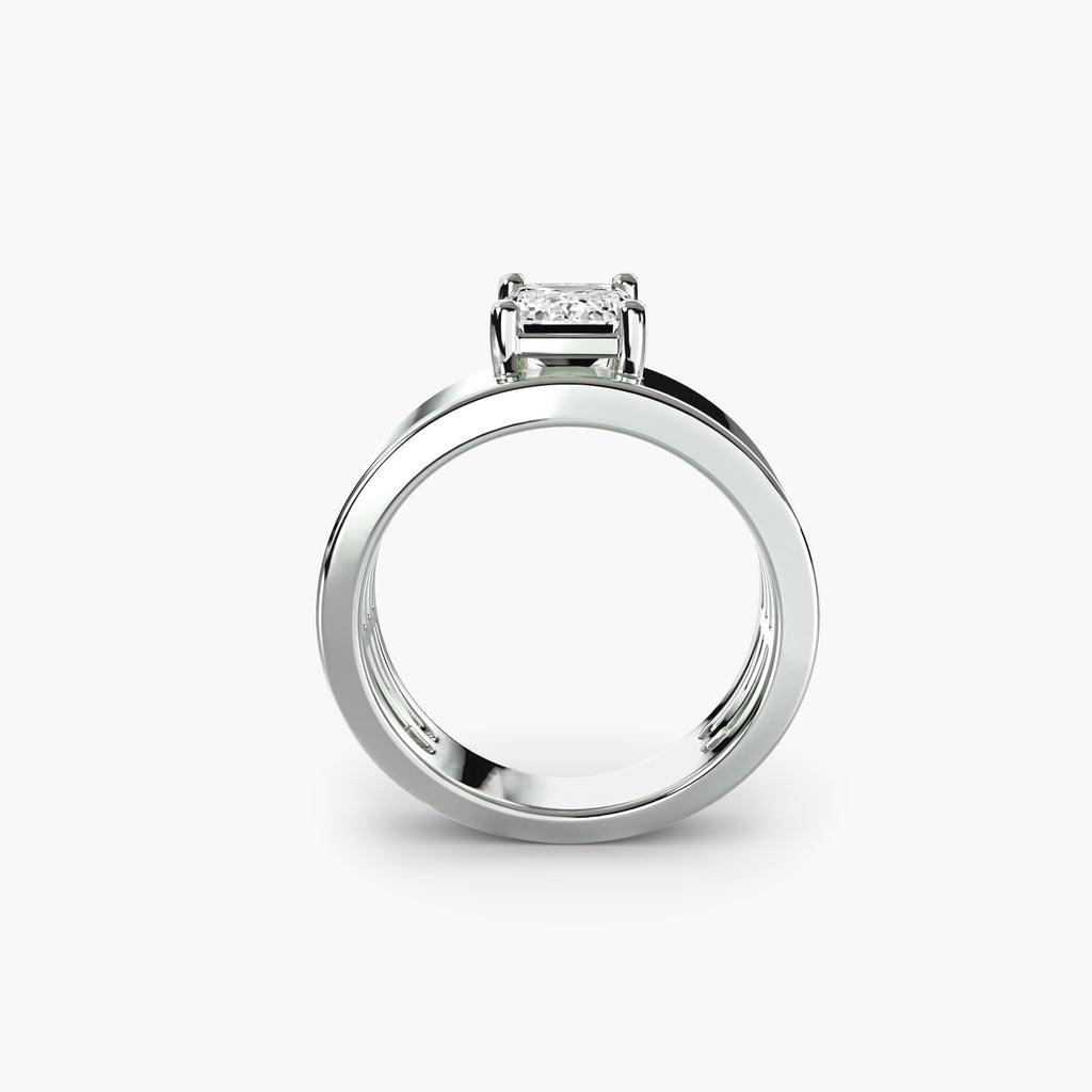 The Regent Solitaire