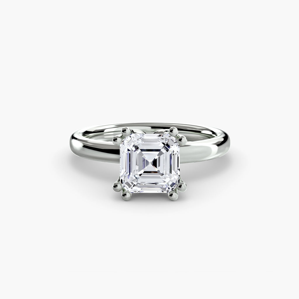 The Petite Solitaire