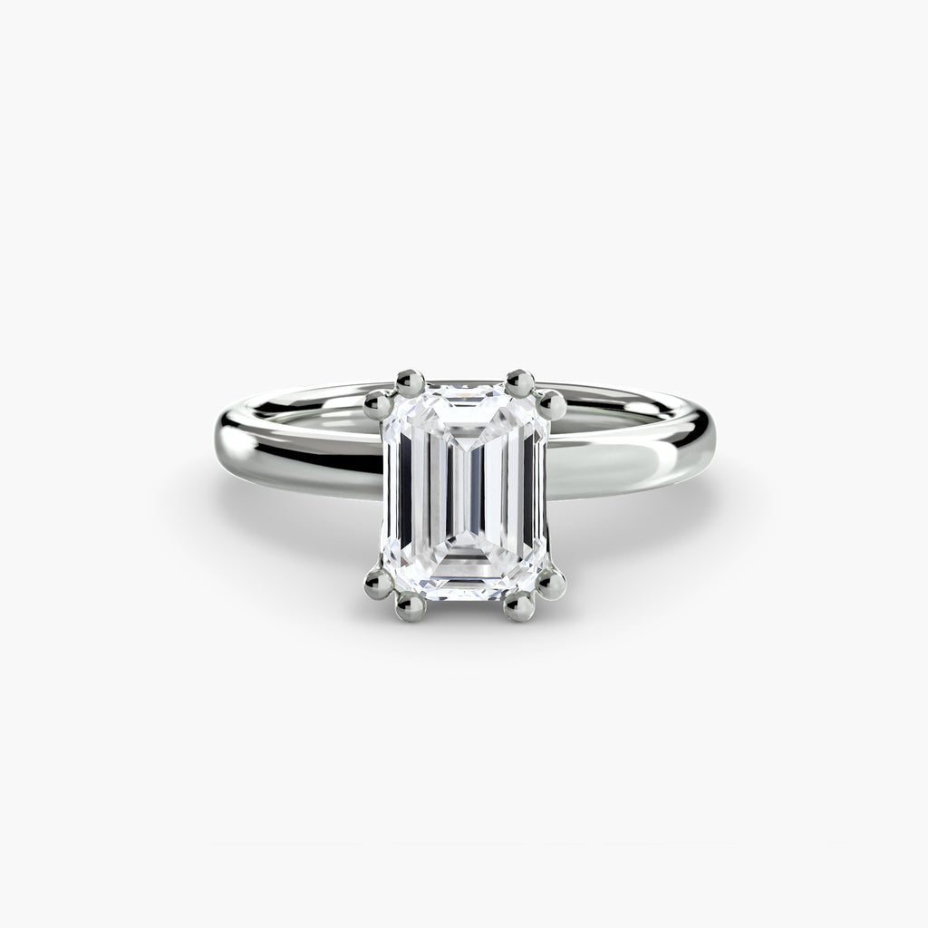 The Petite Solitaire